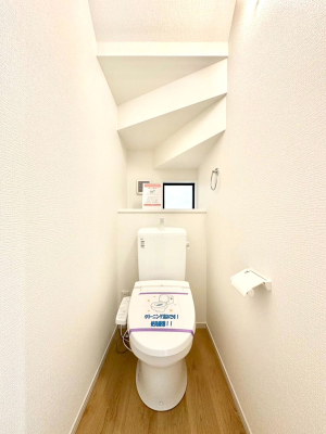 gC gC1K2KꂼɔzuĂĂƂĂ֗łB 