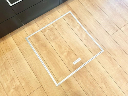 ̑ [tIpiEpi̎[ɂ劈B