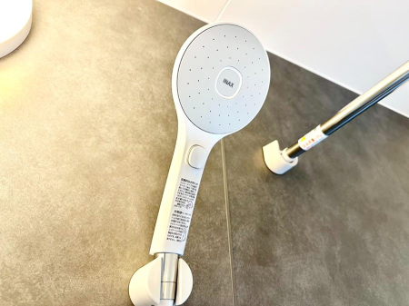 その他内観 スイッチ付きなのでワンプッシュで吐水／止水の切り替えが簡単に操作出来ます