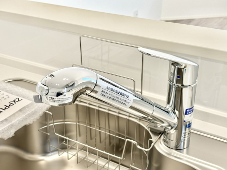 その他内観 いつでも清潔なおいしいお水を。一つの水栓で水道水と浄水を使い分け。