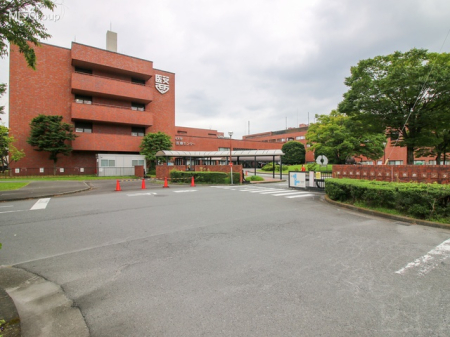 周辺環境 病院 880m 東京医科大学八王子医療センター
