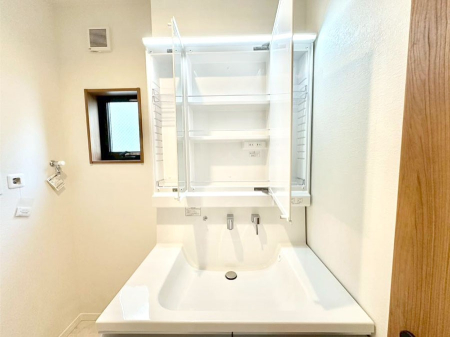 ̑ Oʋ̗ɁAϕiqpiȂǂ[\Bʑƕۂ܂I