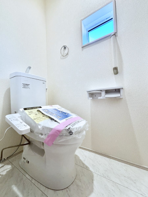 gC gC1K2KꂼɔzuĂĂƂĂ֗łB 