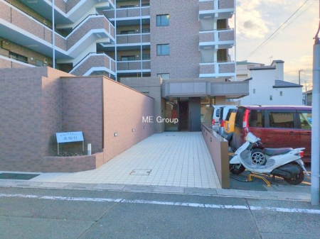 GgX O YȃGgX́AZ҂D}Ă܂  