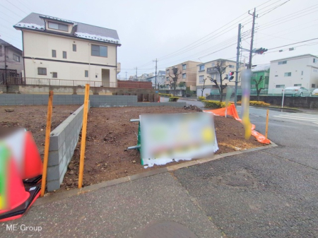 nynʐ^ -