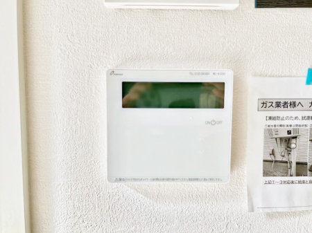 その他内観 給湯器リモコンで家事もスムーズに。