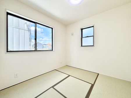 ̑ rOƗׂ荇ĂaBقƈꑧła̋ԂYꂸɁB   