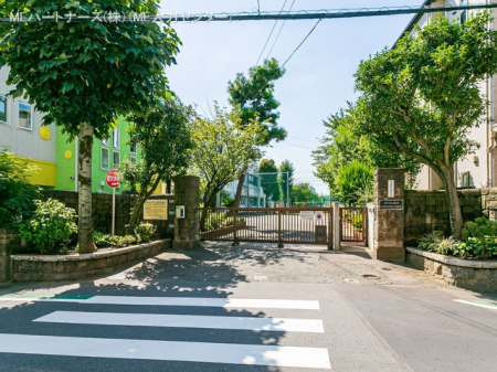 周辺環境 小学校 160m 目黒区立油面小学校