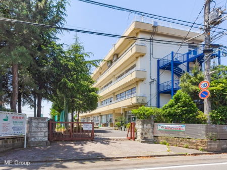 周辺環境 中学校 1550m 志木市立宗岡中学校