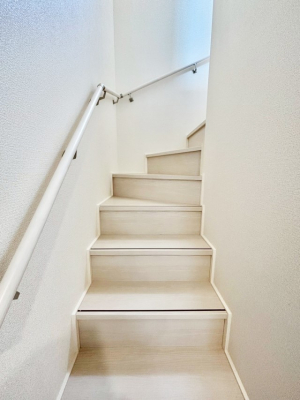 ̑ SlKiɂ͎肷ݒuĂ܂
