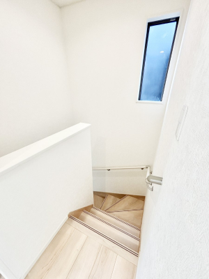 ̑ Ki͎肷tȂ̂ŏȂq܂₲̕Sł