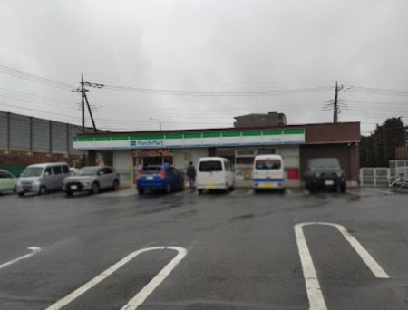 ���ӊ� �R���r�j 600m �t�@�~���[�}�[�g ��z���˓X