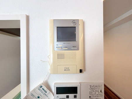 ���̑����� �K��҂���ڂł킩����S�̂s�u���j�^�[�t���C���^�[�z���B   