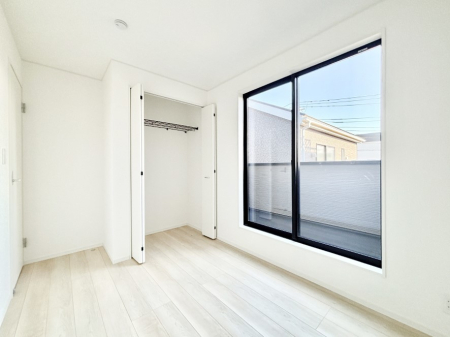 ���̑����� �o���R�j�[���J�������v���X���Ă����m��