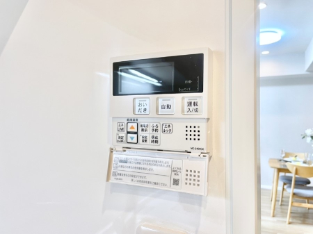 その他内観 給湯器リモコンで家事もスムーズに。
