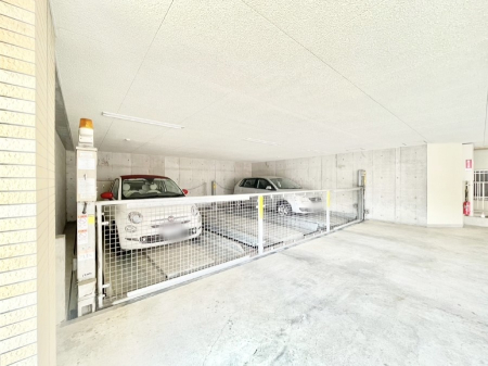 駐車場 外観 敷地内に駐車場施設（空き状況は都度ご確認ください）