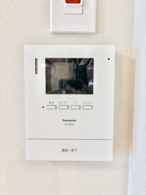 ̑ TVj^[tŖhƖʂSłB  