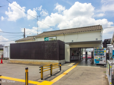 ӊ w 1520m zu}vw