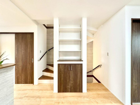 ̑ rO[BɎ[ƕW܂LDKXbLЕtłˁB  