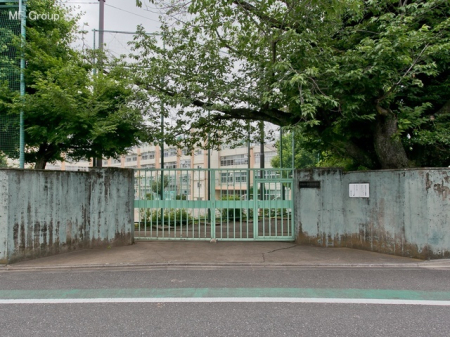 周辺環境 中学校 700m 杉並区立中瀬中学校