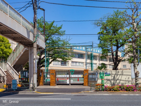 周辺環境 幼稚園・保育園 530m 第三寺島幼稚園