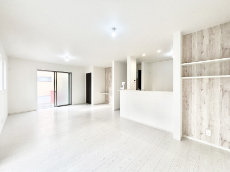 rO i`eCXg̗D_炩Fg̃t[OfGȃrOłˁB