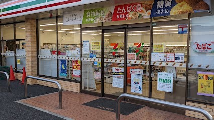 周辺環境 コンビニ 200m セブン-イレブン 川口前川４丁目店
