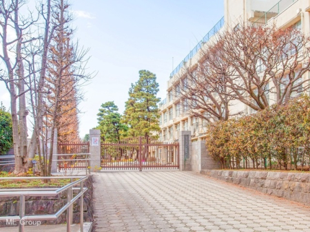 周辺環境 中学校 810m 練馬区立開進第二中学校