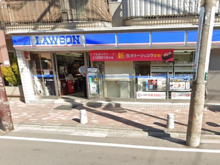 周辺環境 コンビニ 700m ローソン 成増北口通り店