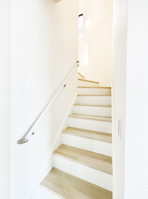 ̑ ƑԂ̃R~jP[V[܂郊rOCKi̗pI