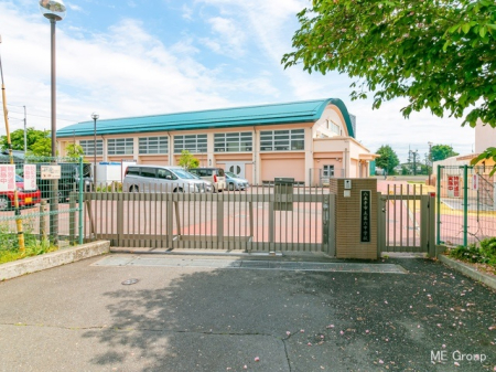 周辺環境 中学校 280m 八王子市立第六中学校