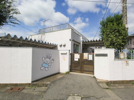 周辺環境 幼稚園・保育園 1670m 本町保育所