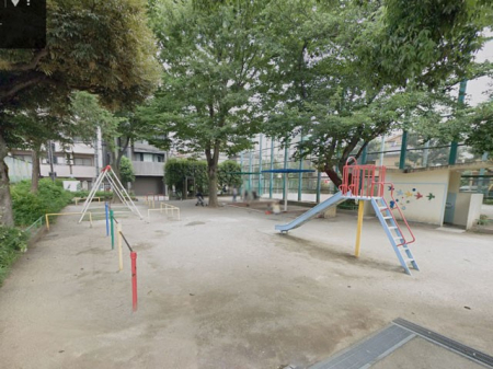 ӊ  215m ack