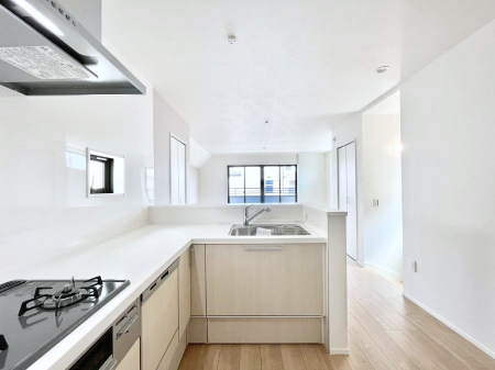 Lb` H@E򐅊ERcRȂǃfUC@\˔VXeLb`I