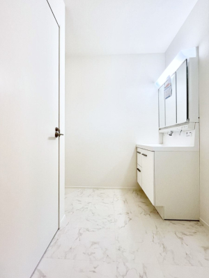 ʑEʏ Ƃ̐ʃXy[XŒ̐gxxX[Y