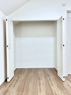 [ m̃N[[bgBŝŌ̈ߗނ܂܂B