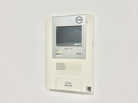 ̑ TVj^[tŖhƖʂSłB  