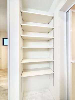 ʑEʏ Ɗʏ[B^IVv[Ȃǂ̃XgbN[o܂B