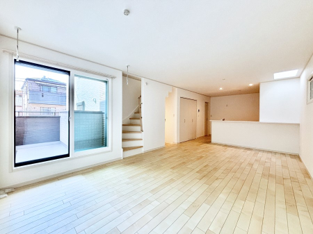 rO vCoV[2KrO͖邭JՂI