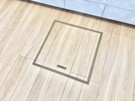 ̑ [tIpiEpi̎[ɂ劈B