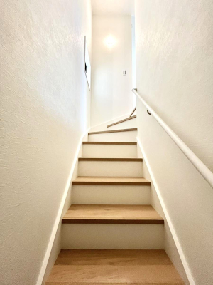 ̑ Ki͎肷tȂ̂ŏȂq܂₲̕Sł  