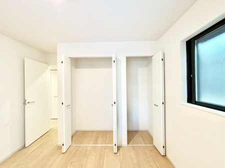 [ m̃N[[bgBŝŌ̈ߗނ܂܂B