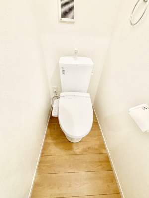 gC gC͈ŜQӏĨo^o^SłB