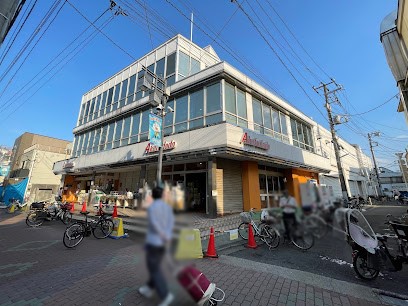 ���ӊ� �X�[�p�[ 500m �ԎD�� �����X