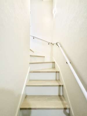 ̑ Ki͎肷tȂ̂ŏȂq܂₲̕Sł