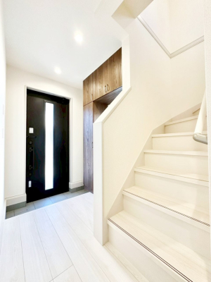 ̑ Ki͎肷tȂ̂ŏȂq܂₲̕Sł