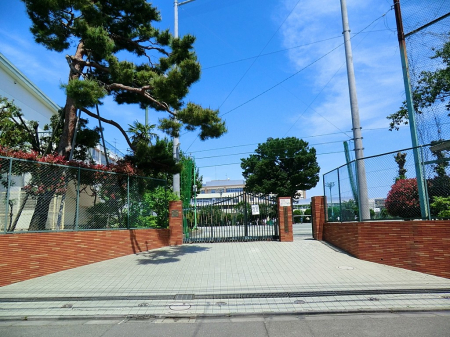 ӊ wZ 1600m cJ旧΋uwZ