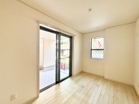 �q������ ������̂₳���������S�n�悢�v���C�x�[�g���[��