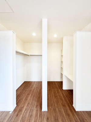 ̑ EH[NCN[[bgtŐԂLpł܂B