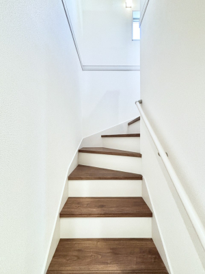 ̑ Ki͎肷tȂ̂ŏȂq܂₲̕Sł  